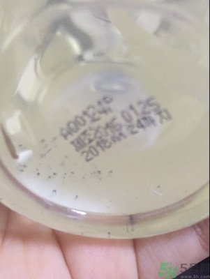 春雨卸妝水好用嗎？春雨卸妝水怎么使用？