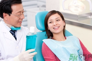 洗牙能讓牙齒變白嗎？洗牙對(duì)牙齒有傷害嗎？