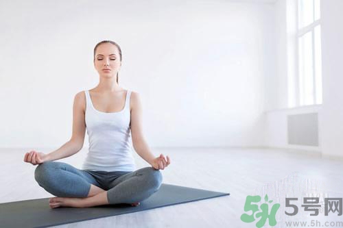 產(chǎn)后脾氣暴躁怎么回事？產(chǎn)后脾氣暴躁怎么辦？