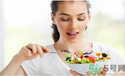 秋季如何保養(yǎng)腸胃？秋季吃什么對(duì)腸胃好？