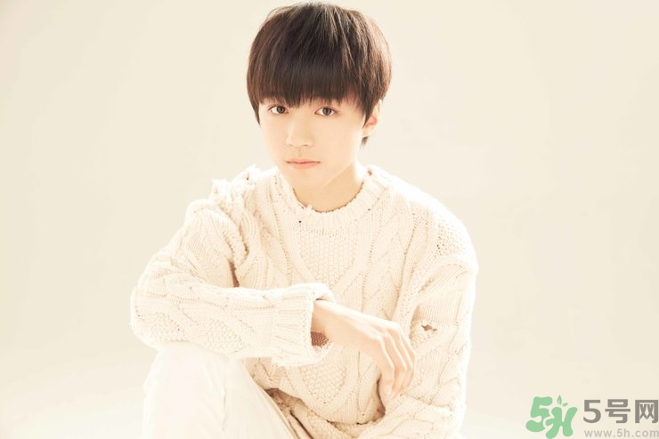 19歲男生身高體重標(biāo)準(zhǔn)是多少？19歲女生的標(biāo)準(zhǔn)身高體重是多少？