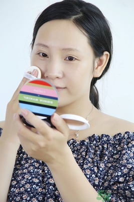 約會(huì)化什么妝？約會(huì)怎么化妝？