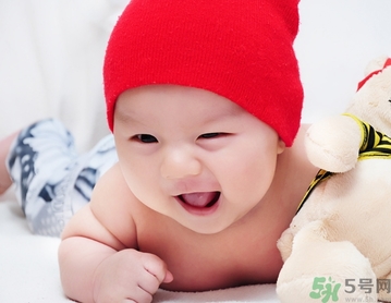 中秋節(jié)出生的男寶寶怎么取名？中秋出生的女寶寶取名