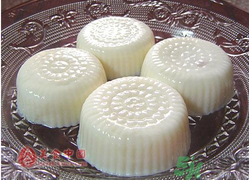 冰皮月餅怎么做好吃？冰皮月餅及餡兒的做法推薦