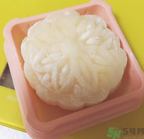 冰皮月餅怎么吃？冰皮月餅怎么吃對(duì)身體好