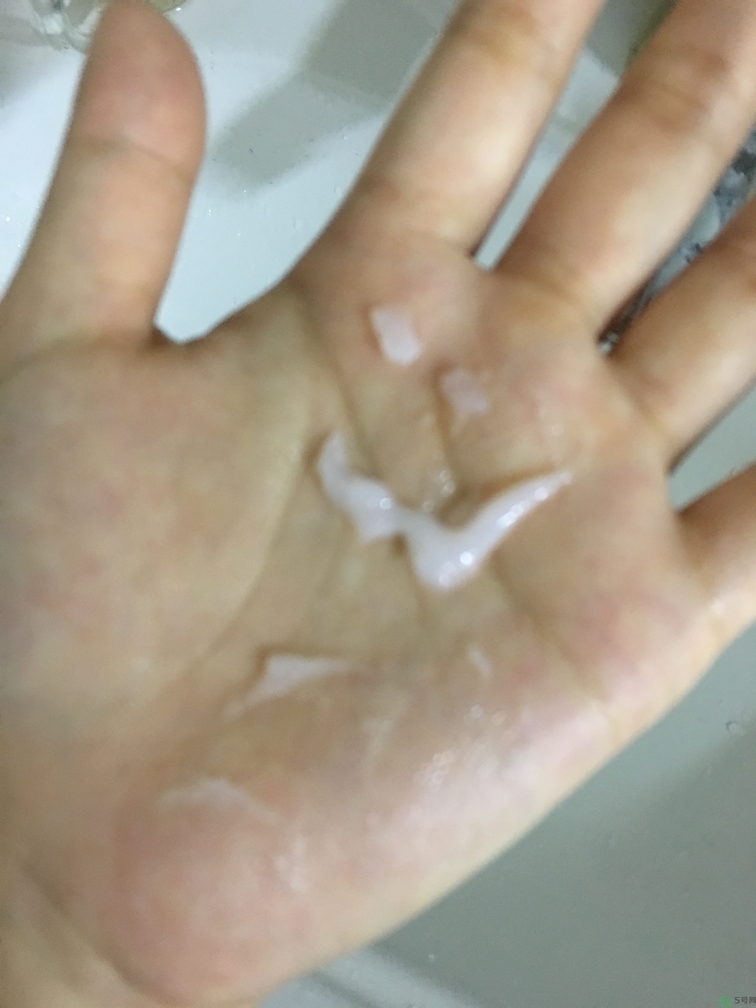 春雨和水光面膜哪個(gè)好？春雨面膜和水光面膜哪個(gè)好？
