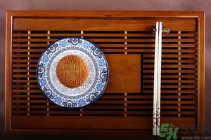 孕婦能吃月餅嗎？哺乳期可以吃月餅嗎？