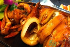 魷魚(yú)可以和葡萄一起吃嗎?魷魚(yú)能和葡萄同吃嗎?