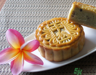 高血脂可以吃月餅嗎？高血脂吃什么食物好？