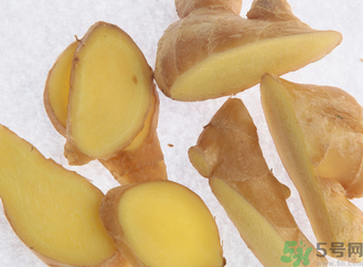 產(chǎn)后脫發(fā)吃什么好？治療產(chǎn)后脫發(fā)的小偏方