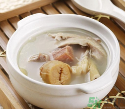 產(chǎn)后脫發(fā)吃什么好？治療產(chǎn)后脫發(fā)的小偏方