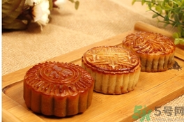 蛀牙可以吃月餅嗎啊？吃月餅會蛀牙嗎？