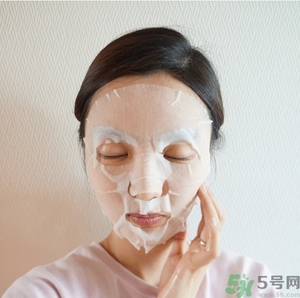 桃淑屋水光面膜和jayjun水光面膜哪個(gè)好？
