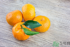 吃橘子容易上火嗎？吃橘子能清火嗎？