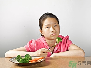 寶寶挑食不愛吃飯怎么辦？寶寶挑食怎么辦？