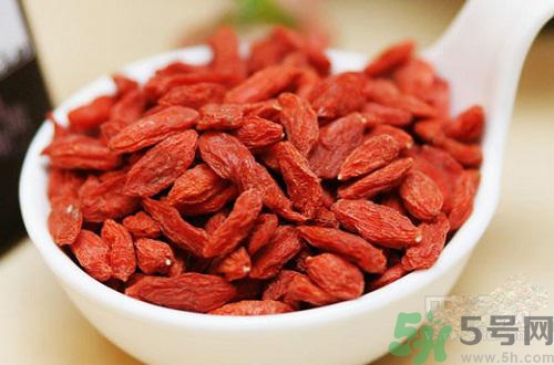 枸杞發(fā)黑能吃嗎？枸杞發(fā)黑是怎么回事？
