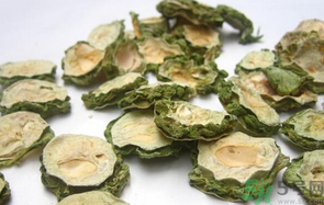 苦瓜干泡水喝可以減肥嗎？苦瓜干泡水功效
