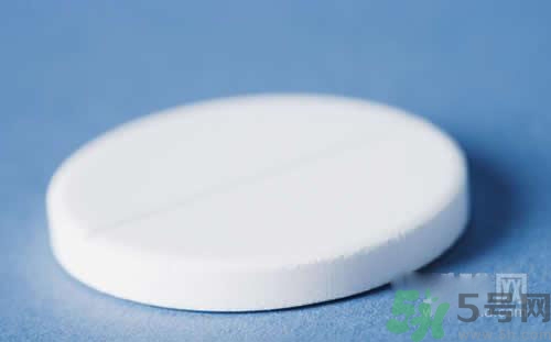鈣片可以空腹吃嗎？鈣片空腹吃好嗎？