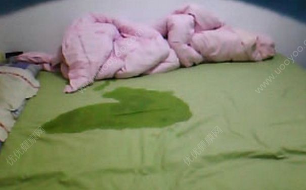 15歲男孩為什么會尿床？15歲男孩尿床怎么治療？