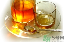 早晨空腹喝蜂蜜水好嗎？蜂蜜水什么時候喝好？