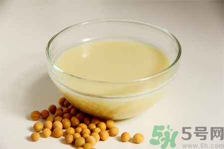 豆?jié){是堿性還是酸性？豆?jié){是涼性還是熱性？