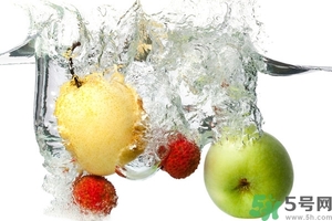 蘋果和梨子可以一起榨汁嗎？蘋果和梨子可以一起吃嗎？