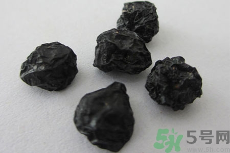 如何鑒別真假黑枸杞？黑枸杞價(jià)格多少？