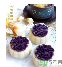 冰皮月餅和冰淇淋月餅有什么區(qū)別？冰皮月餅和冰淇淋月餅?zāi)膫€(gè)好吃？
