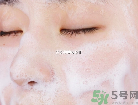dillydelight荔枝潔面膜怎么樣？韓國荔枝面膜使用方法？