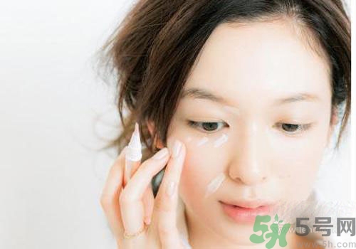 敷完面膜不洗臉會怎樣？敷完面膜不洗臉有什么危害？