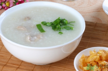 結(jié)腸息肉手術(shù)后吃什么？結(jié)腸息肉手術(shù)后要注意什么？