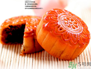 仟吉月餅好吃嗎？仟吉月餅和元祖月餅?zāi)膫€(gè)比較好？