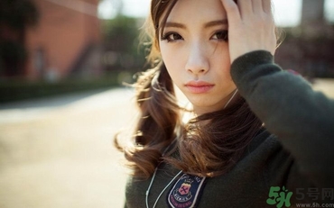 紋眉后多久恢復(fù)自然？紋眉多久能變得自得自然？