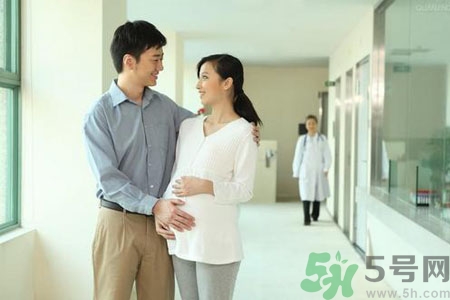懷孕的時(shí)候會(huì)來(lái)月經(jīng)嗎？懷孕的時(shí)候來(lái)月經(jīng)了怎么辦？