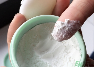 the saem得鮮散粉怎么樣？the saem薄荷散粉好用嗎？