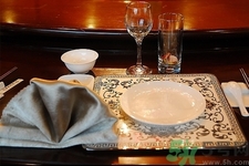 開水燙餐具能消毒嗎？高溫能消毒餐具嗎？