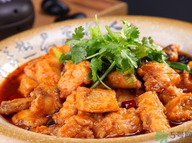帶魚和牛奶可以一起吃嗎？帶魚和牛奶可以同時(shí)吃嗎？