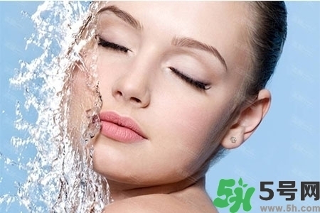 補(bǔ)水面膜怎么選擇？補(bǔ)水的面膜可以天天敷嗎？