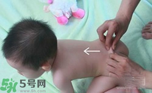 積食發(fā)燒怎么推拿？積食發(fā)燒推拿手法圖解