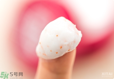 資生堂護手霜怎么樣？資生堂護手霜100g紅罐好用嗎？