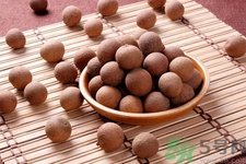 干桂圓怎么吃不上火？吃干桂圓有什么好處？