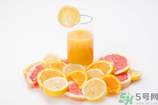 柚子可以泡水喝嗎？柚子泡水喝有什么好處？