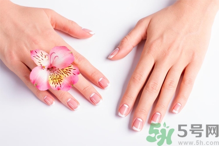 手部如何護理？秋季怎樣預(yù)防皮膚干燥？