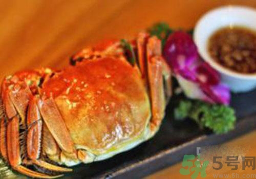 大閘蟹蒸多長時間？沒熟的大閘蟹可以吃嗎？