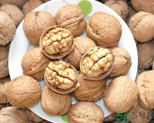 紙皮核桃和普通核桃哪個(gè)好？紙皮核桃和普通的核桃有什么區(qū)別？