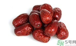 吃鮮棗好還是干棗好？鮮棗和干棗哪個(gè)有營(yíng)養(yǎng)？