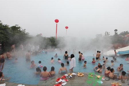 泡溫泉要準(zhǔn)備什么？泡溫泉要自帶拖鞋嗎？