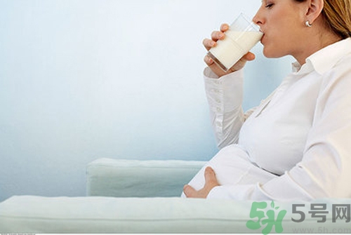 孕婦缺鈣的癥狀有哪些？孕婦缺鈣怎么補？