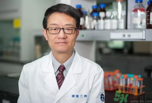 蘇打水可以喝嗎？小蘇打能吃嗎？