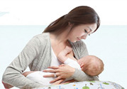 母乳喂養(yǎng)多久喂一次？母乳喂養(yǎng)注意事項(xiàng)